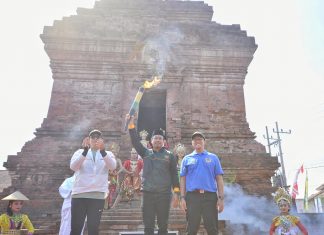 Prosesi Pengambilan Api Mengawali Perhelatan PORPROV VIII Jatim 2023