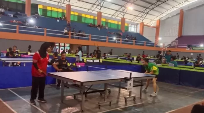Rebut 4 Emas, Kabupaten Kediri Juara Umum Tenis Meja